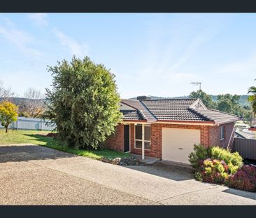 2/631 Pearsall Street, Lavington, NSW 2641 - Photo 1