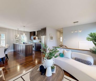 For Lease - 8 Overton Crescent, Toronto, Ontario - Photo 3