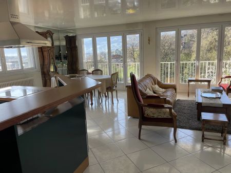 Location Appartement 4 pièces 98m² SALLANCHES 74700 - Photo 2