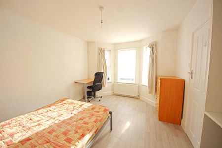 4 bedroom house to rent - Photo 4