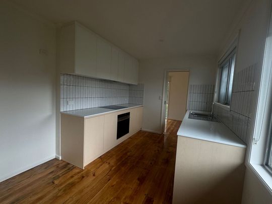 Affordable Living in Gladstone Park - Photo 1