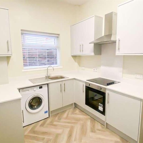 Beech Avenue, Nottingham, NG7 - Photo 1