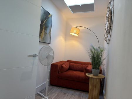 Studio to rent - Photo 5