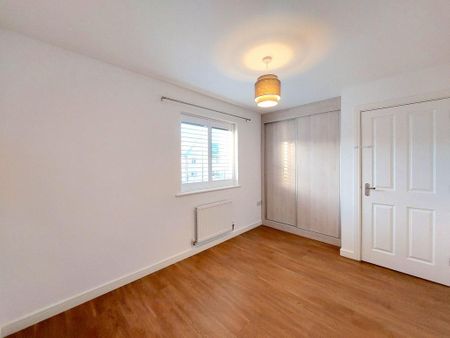 2 bedroom semi-detached house to rent - Photo 4