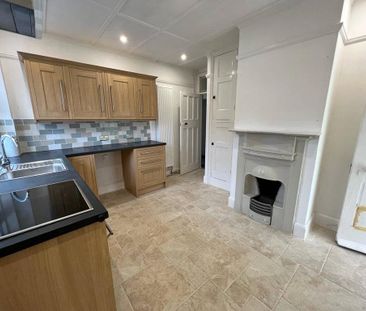 3 bedroom bungalow to rent - Photo 4