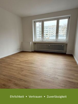 Sanierte Zwei-Zimmer-Wohnung in Citylage von Köln - Photo 1