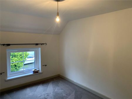 2 bedroom semi-detached house to rent - Photo 4