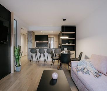 Condo meublé et tout inclus dans le quartier Saint-Jean-Baptiste à ... - Photo 3