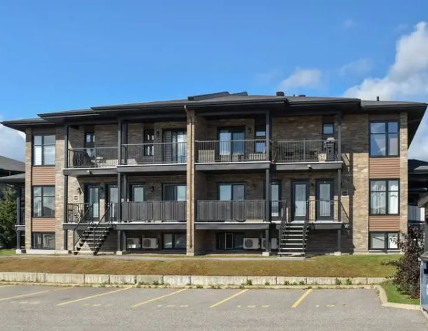 Gatineau West Rentals ( Plateau / Aylmer ) | 3 Boulevard des Grives, Gatineau - Photo 1