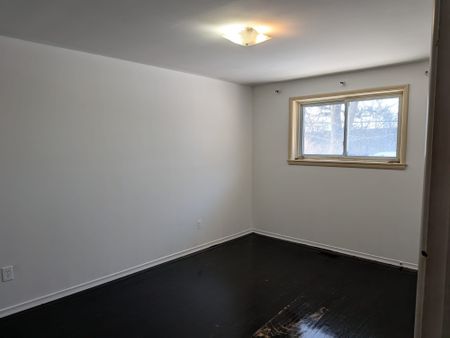 For Lease - 50 Marbury Crescent, Toronto, Ontario - Photo 5