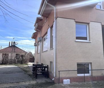 Kiadó jó állapotú lakás - Szolnok - Photo 1