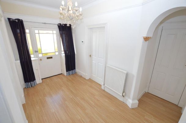 3 bedroom semi-detached house to rent - Photo 1