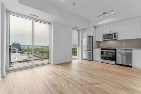 For Lease - 335 Wheat Boom Drive Unit# 2008, Oakville, Ontario - Photo 4