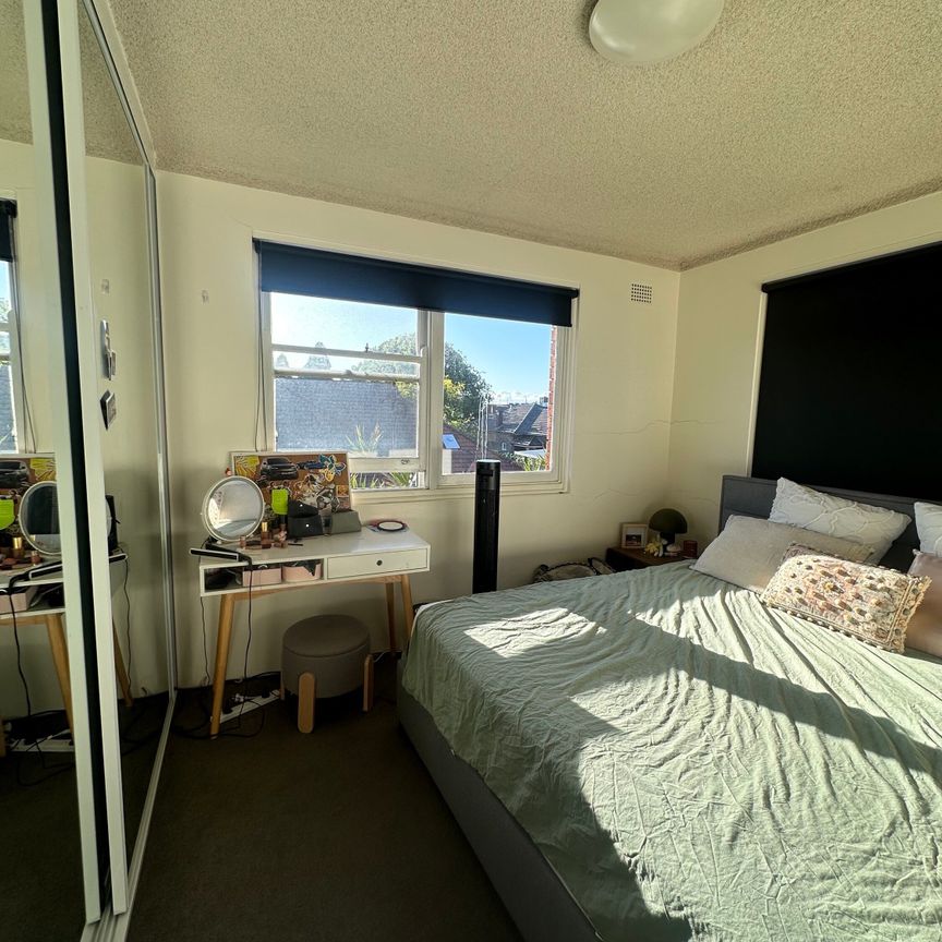 Marrickville - Photo 1