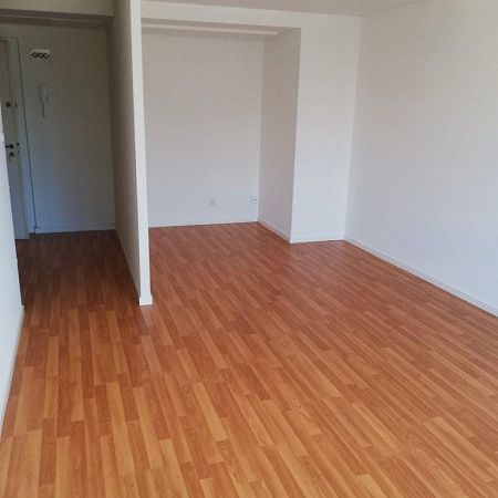 Grosszügige 1-Z'Wohnung in erstklassiger, zentraler Lage - Photo 1