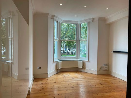 2 Bed Flat, Petherton Road, N5 - Photo 1