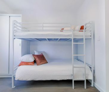 Twin Bunk Bed Studio(low floor Level 1-5) - Photo 2