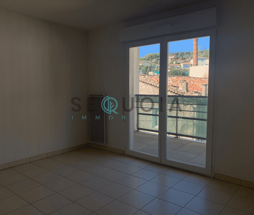 Location Appartement 2 pièces 40m² VALLAURIS 06220 - Photo 4
