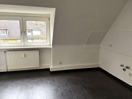 ~~Kleine Dachgeschoss 2 Zimmerwohnung in Bünde Mitte !~~ - Photo 5