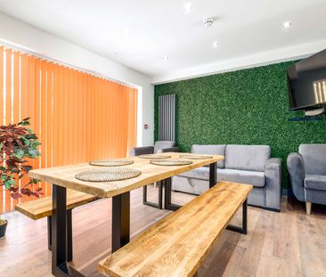 OX Living is proud to present this high-quality 8-bedroom co-living... - Photo 5