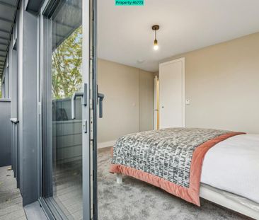 6 bedroom terraced house to rent - Photo 3