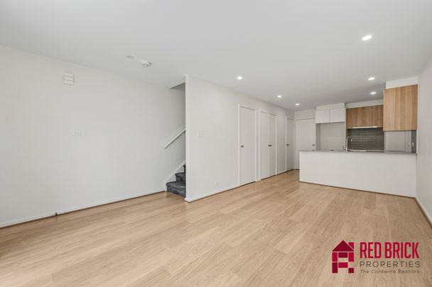 85/167 Mortimer Lewis Drive, Greenway ACT 2900 - Townhouse For Rent | Domain - Photo 1