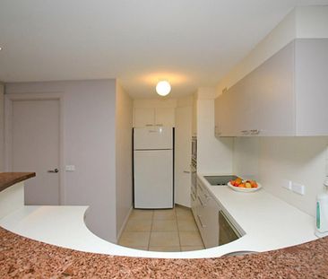 Avignon - Three Bedroom Apartment - Photo 1