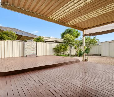 Spacious Four Bedroom Home in a Prime Location! - Photo 4