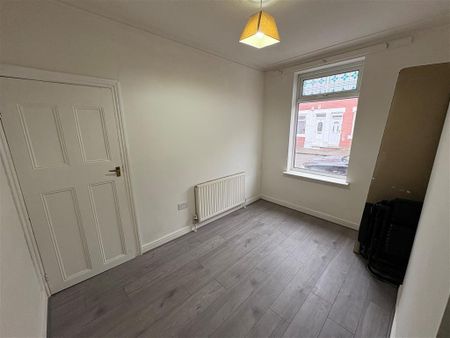 Abbott Street, Doncaster - Photo 2