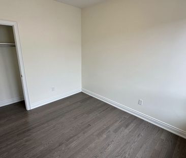 For Lease - 3346 Millicent Avenue Unit# Coach House, Oakville, Ontario - Photo 3