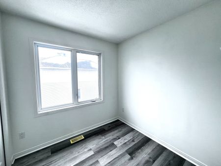 For Lease - 119 Songbird Private, Bells Corners and South to Fallowfield, Ontario - Photo 3