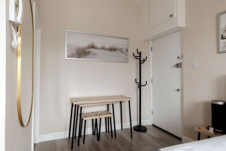 Studio Flat, London, NW6 - Photo 2