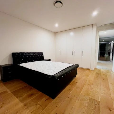 4C Wolseley Grove, Sydney - Photo 1