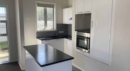 Precious Home in Mangere East - Photo 4