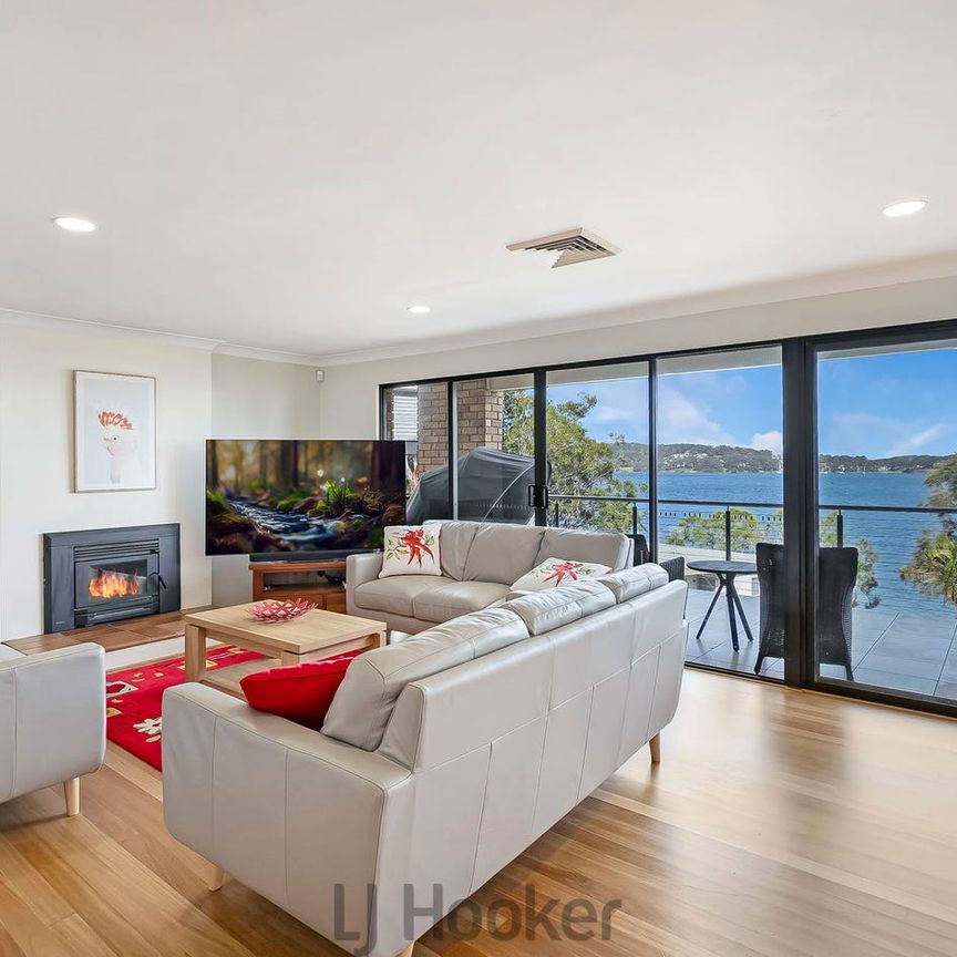 ABSOLUTE WATERFRONT - Photo 1