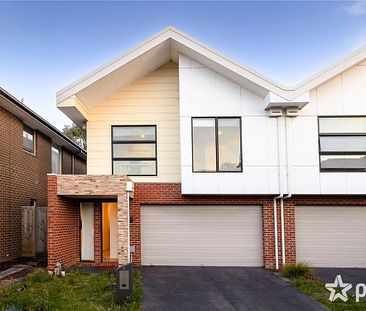 1 Azure Crescent, Keysborough VIC 3173 - Photo 1