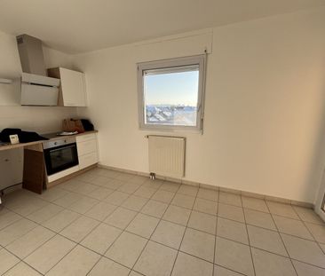 Location Appartement 2 pièces 68m² - Photo 4