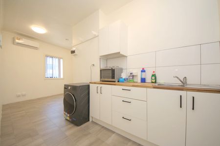 1A/72-76 The Horsley Drive, Carramar NSW 2163 - Apartment For Rent | Domain - Photo 3