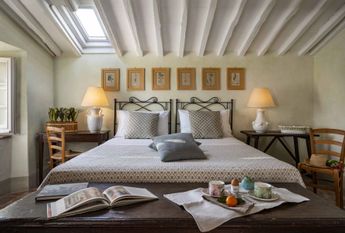 Villa Pulicara - A luxurious farmhouse in the Tuscan countryside