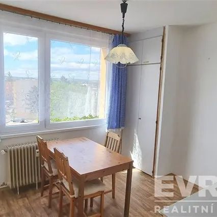 Pronájem bytu 1+1, 36 m - Photo 1