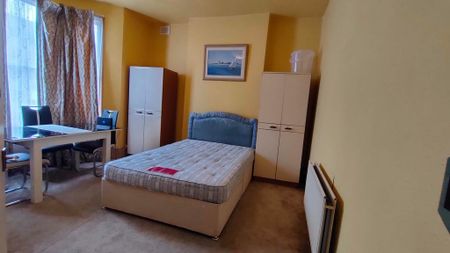 Flat share to rent - Photo 2