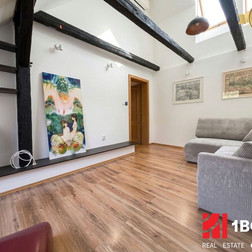 2 izbový byt na prenájom 70m2, Palackého, Bratislava - Staré Mesto - Photo 1