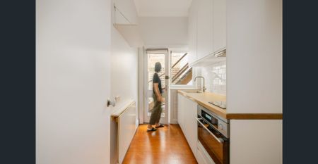 Charming Apartment in Prestigious Darlinghurst Pocket - Photo 4