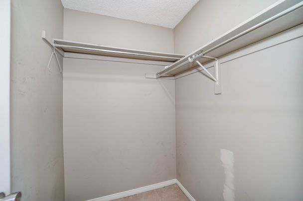 For Lease - 2 Oglevie Drive, Whitby, Ontario - Photo 1