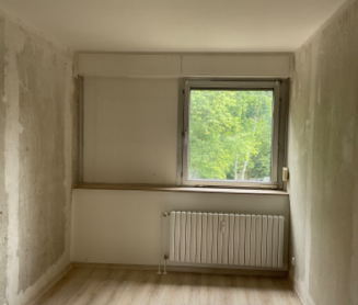 Ruhige Balkonwohnung mit Laminatboden - Foto 1