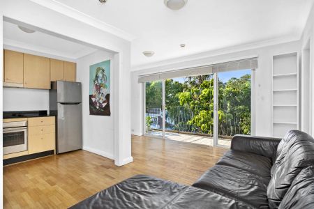 36/628 Crown Street, Surry Hills. - Photo 4