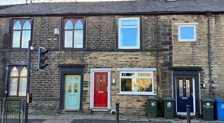 Newhey Road, Newhey, Rochdale OL16 4JY - Photo 2