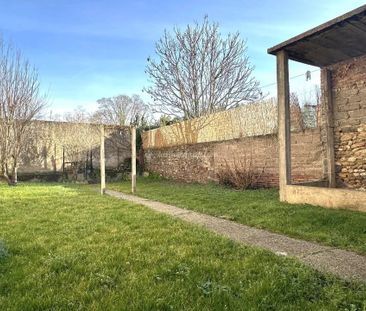 Location Maison de ville 4 pièces 129 m2 à Saint-Juéry - Photo 3