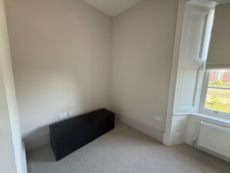 1 bedroom serviced apartment to rent - Photo 3