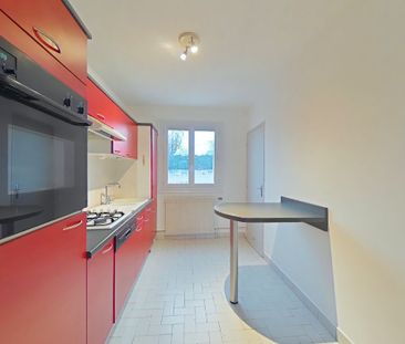Location Appartement 3 pièces 76m² ROMANS SUR ISERE 26100 - Photo 2